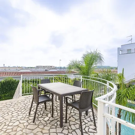 Luna By Salento Com Apartman